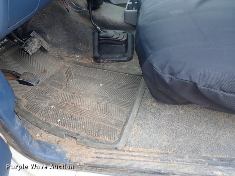 image for item FL9571 1996 Ford F250 pickup truck