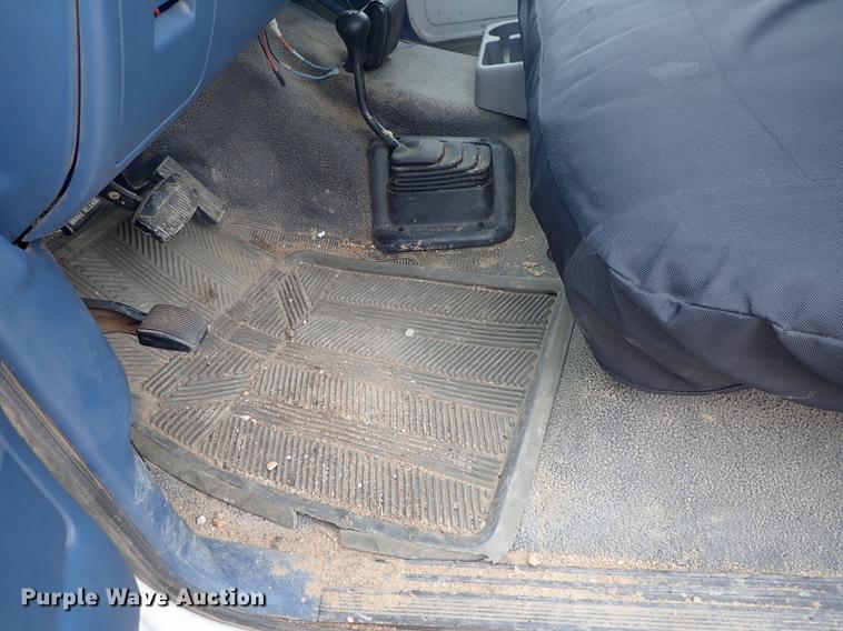 image for item FL9571 1996 Ford F250 pickup truck