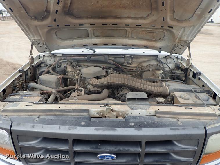 image for item FL9571 1996 Ford F250 pickup truck