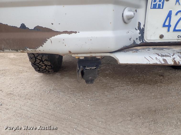 image for item FL9571 1996 Ford F250 pickup truck