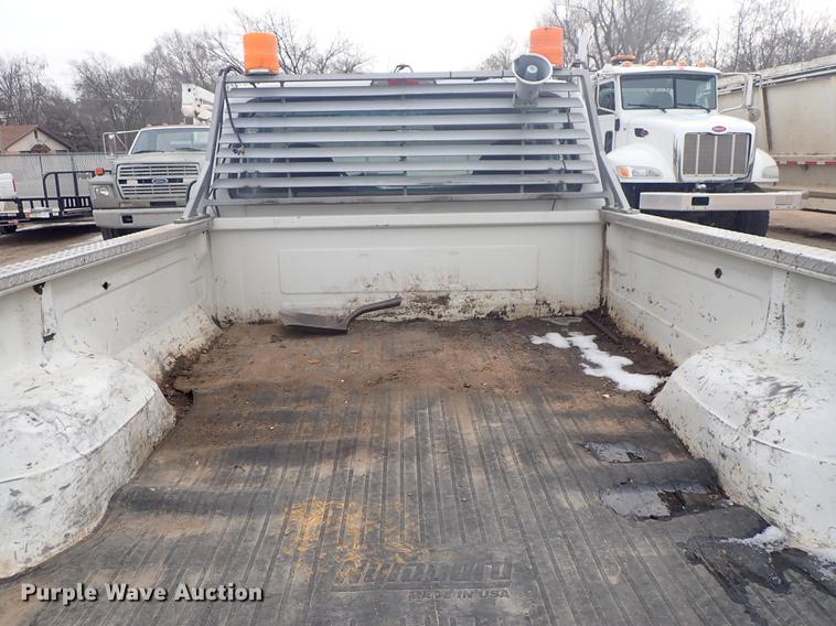 image for item FL9571 1996 Ford F250 pickup truck