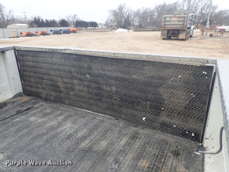 image for item FL9571 1996 Ford F250 pickup truck