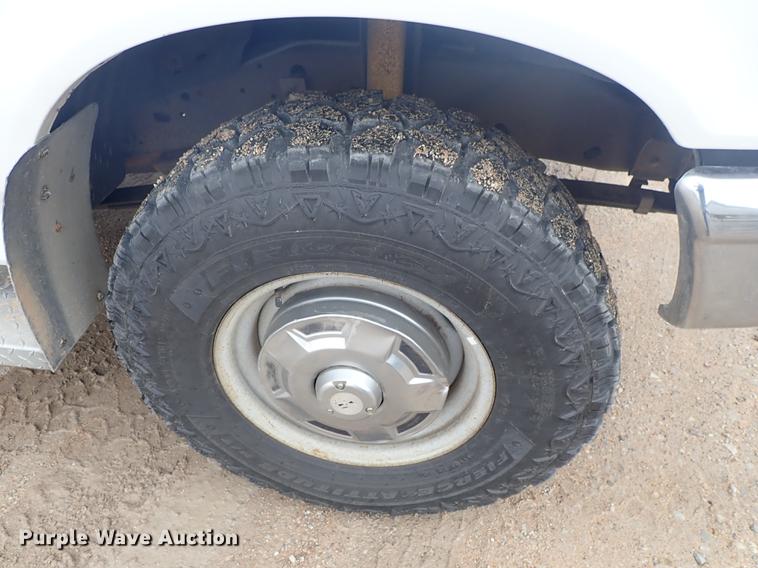 image for item FL9571 1996 Ford F250 pickup truck