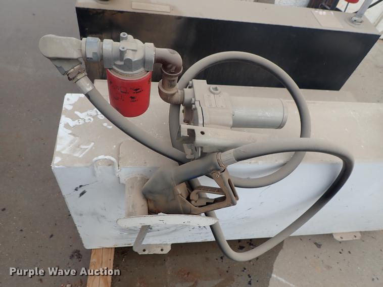 image for item FL9572 (2) L-shaped fuel tanks