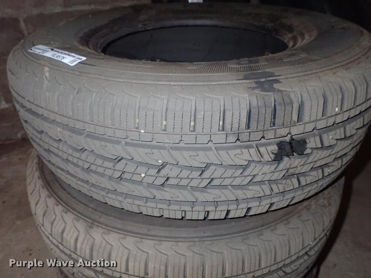 image for item FL9576 (3) 245/75R17 tires