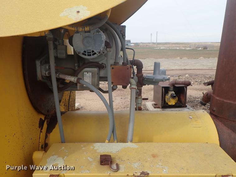 image for item FL9577 Steel oil tank