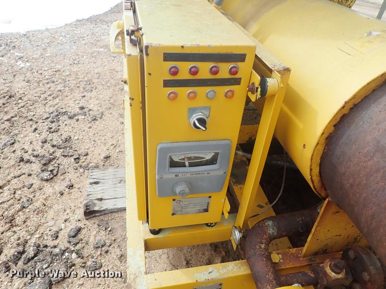 image for item FL9577 Steel oil tank