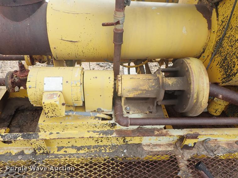 image for item FL9577 Steel oil tank