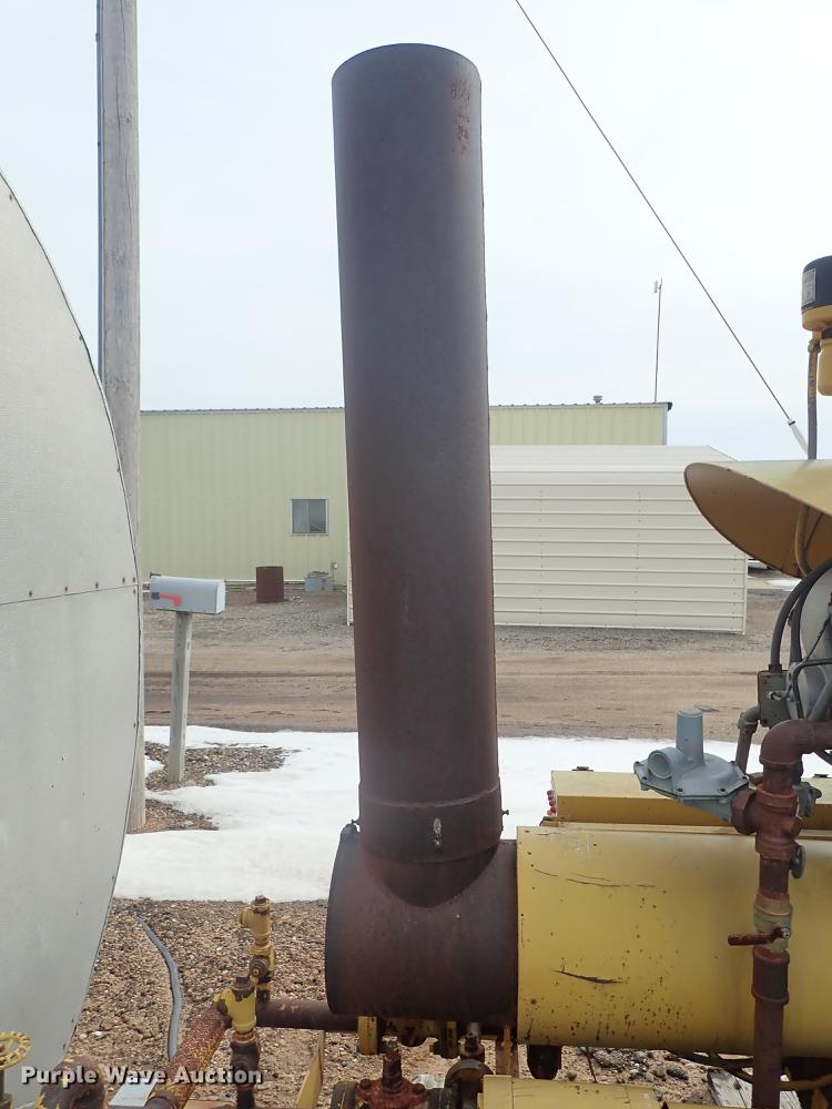 image for item FL9577 Steel oil tank