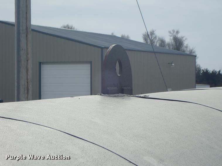 image for item FL9577 Steel oil tank