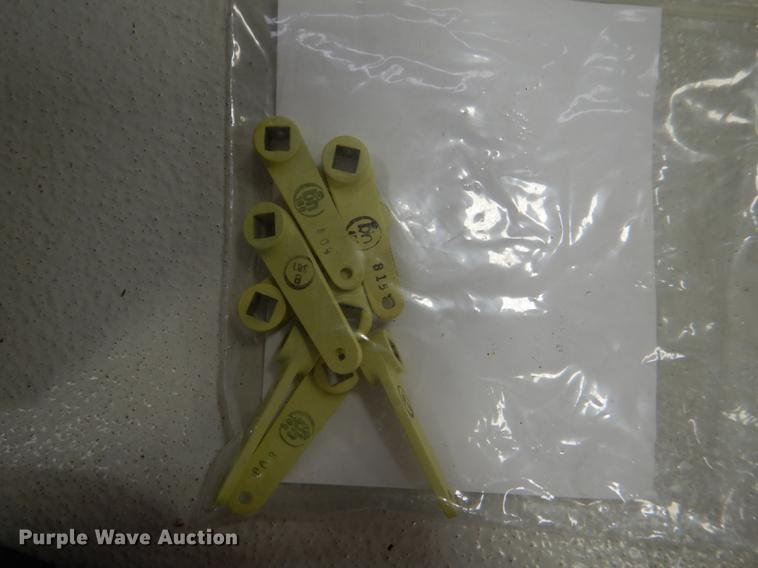 image for item FM9928 Helicopter parts