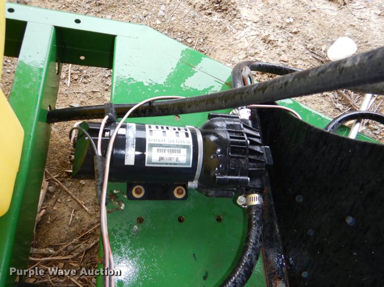 image for item FM9946 John Deere sprayer