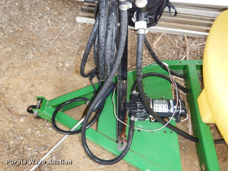 image for item FM9946 John Deere sprayer