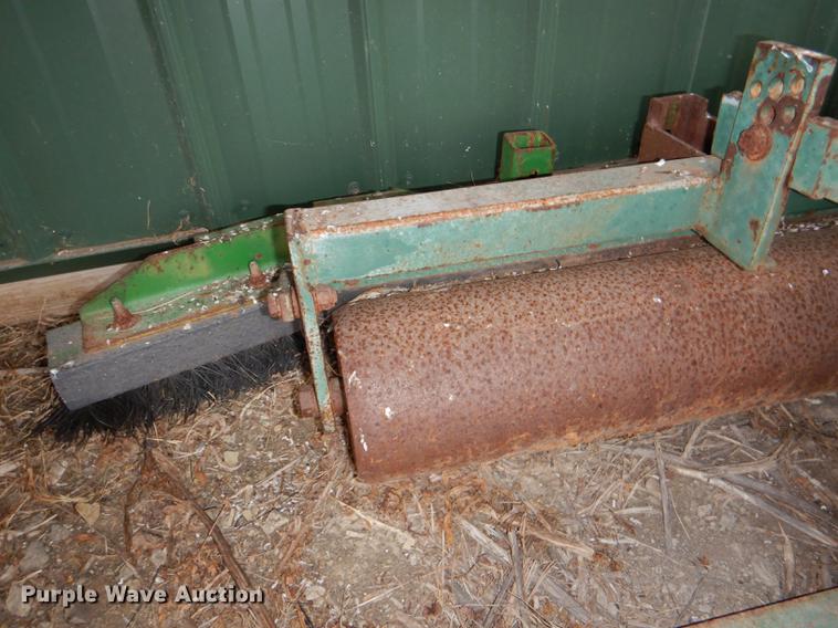 image for item FM9947 Gordan ball field groomer