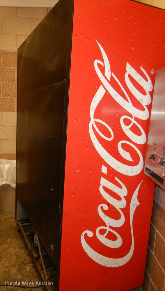 image for item FM9949 Coca Cola True GDM-45EM double beverage cooler