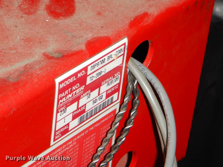 image for item FQ9719 Tire mount and balance equipment