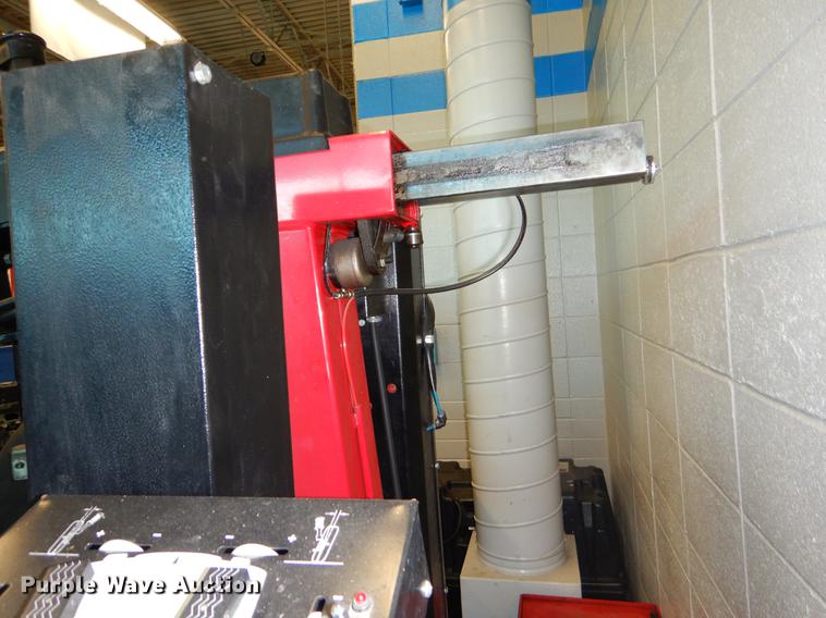 image for item FQ9719 Tire mount and balance equipment