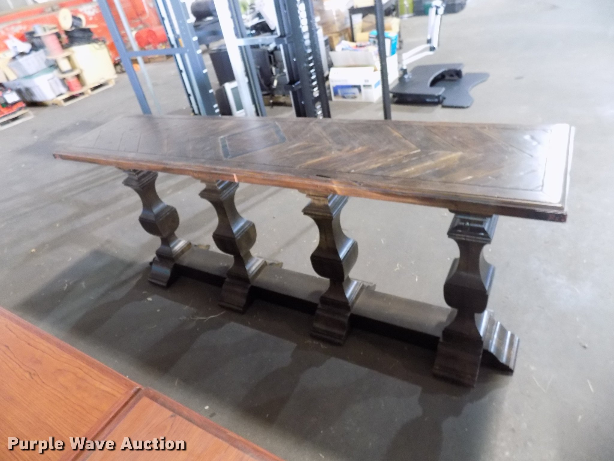 Office furniture in Oklahoma City, OK Item FQ9231 sold Purple Wave