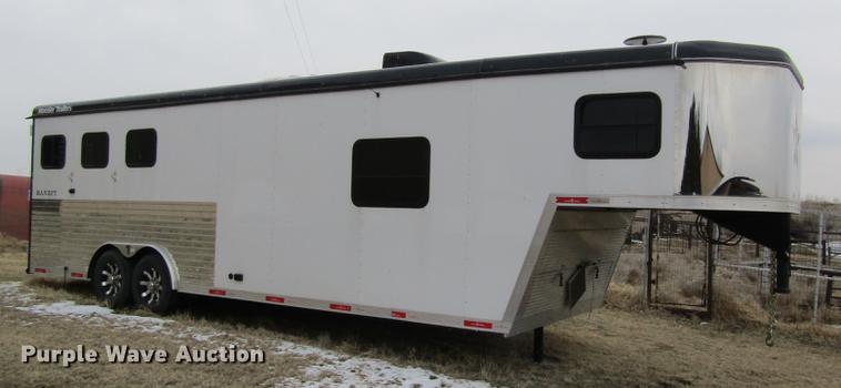 image for item DB4925 2017 Hoosier B8309 horse trailer