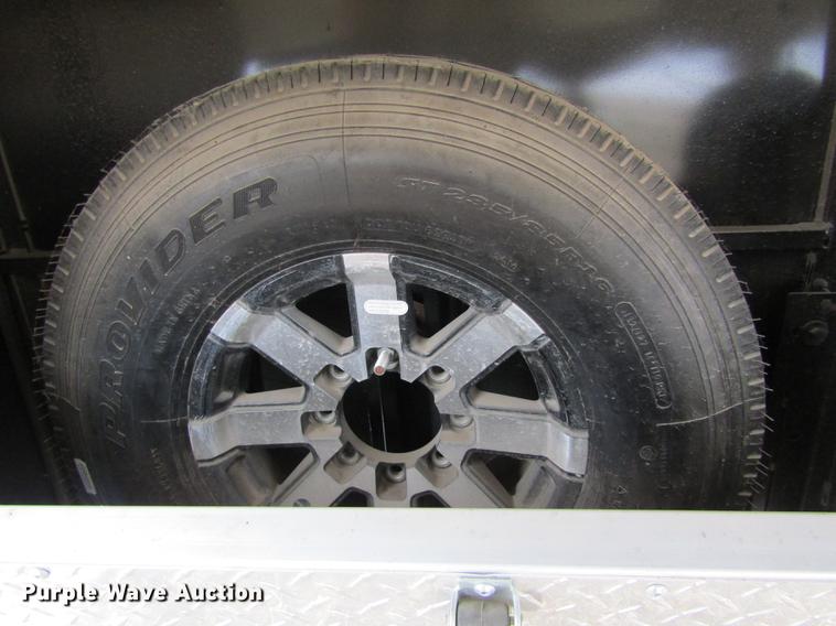 image for item DB4925 2017 Hoosier B8309 horse trailer