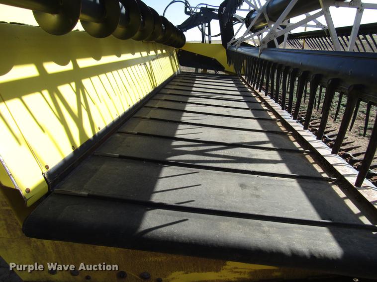 image for item DB6777 2013 Honey Bee WS36 D20 draper swather head