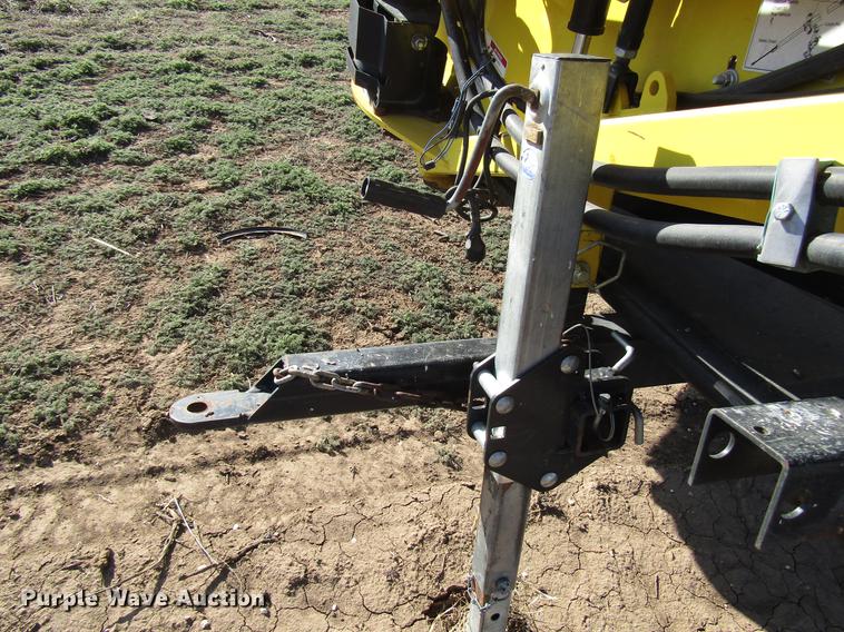 image for item DB6777 2013 Honey Bee WS36 D20 draper swather head
