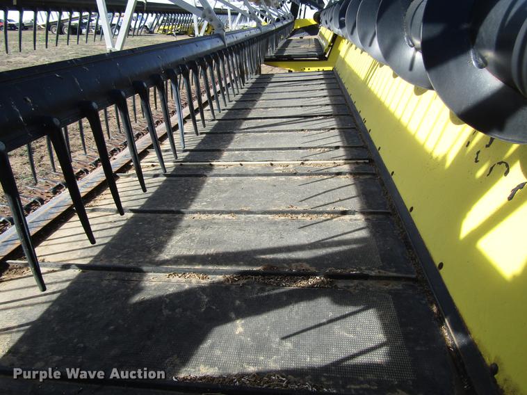 image for item DB6778 2013 Honey Bee WS36 D20 draper swather head