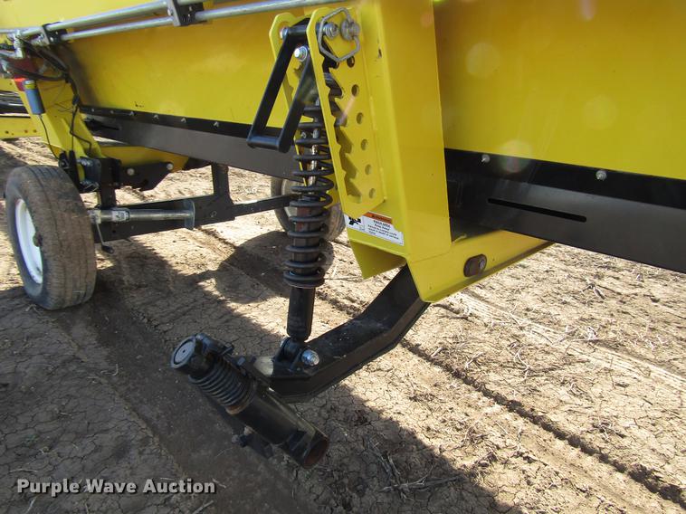 image for item DB6778 2013 Honey Bee WS36 D20 draper swather head