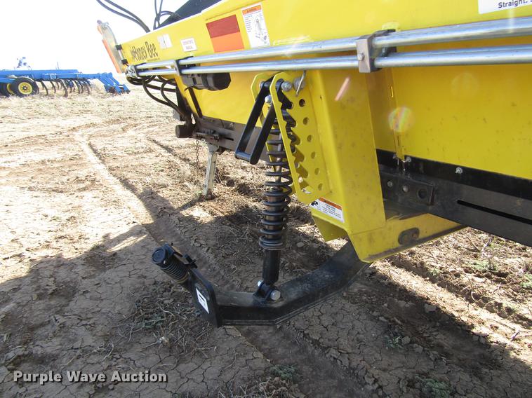 image for item DB6778 2013 Honey Bee WS36 D20 draper swather head
