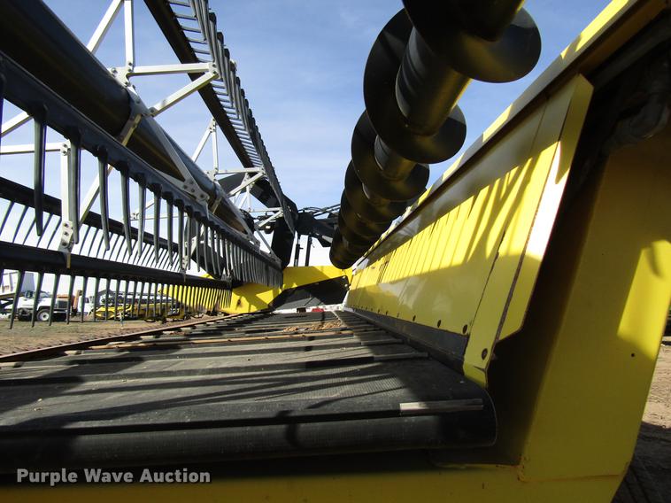 image for item DB6778 2013 Honey Bee WS36 D20 draper swather head