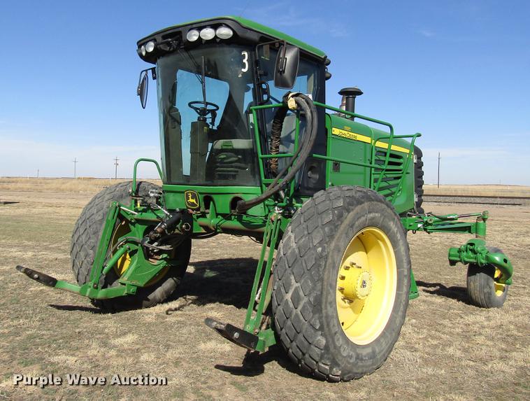 image for item DB6780 2011 John Deere R450 windrower