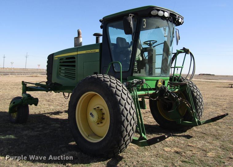 image for item DB6780 2011 John Deere R450 windrower