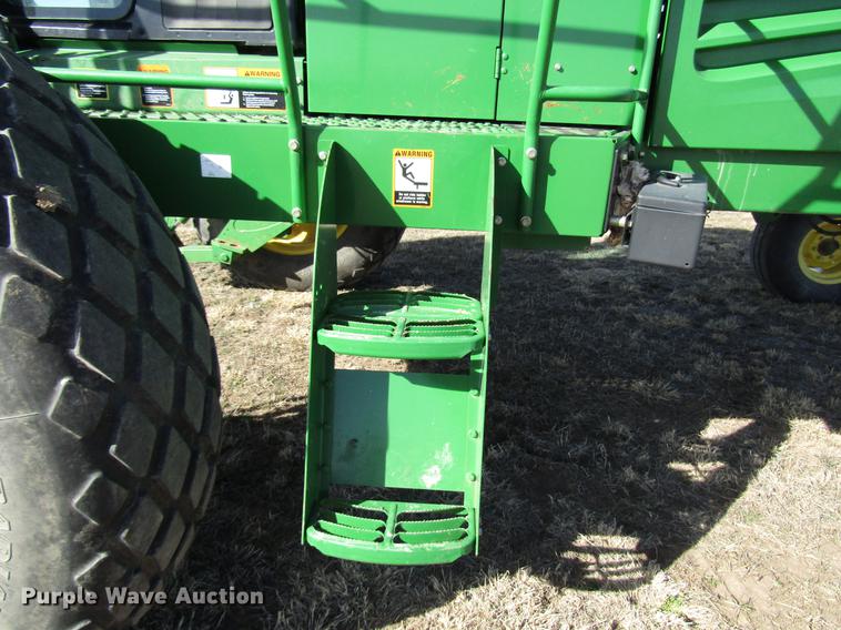 image for item DB6780 2011 John Deere R450 windrower