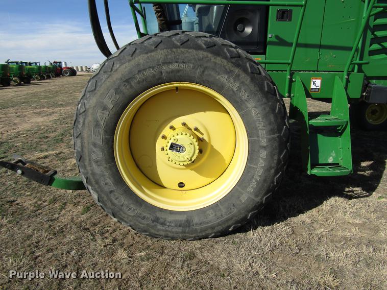 image for item DB6780 2011 John Deere R450 windrower