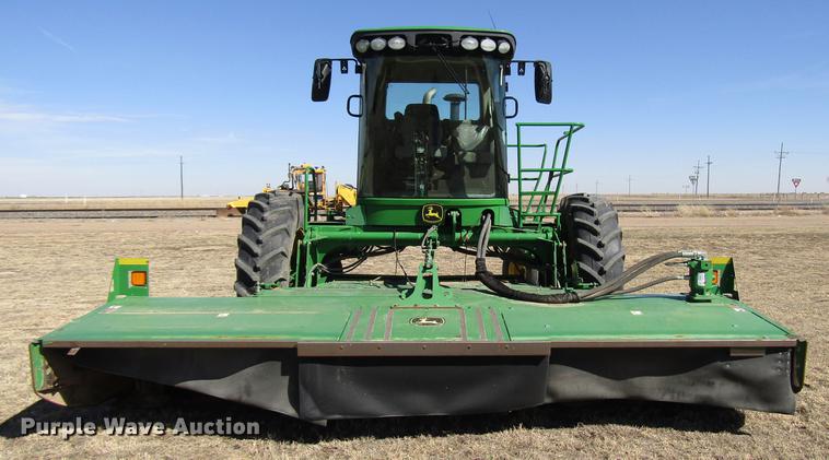image for item DB6781 2013 John Deere R450 windrower
