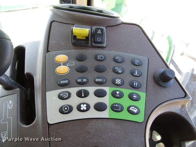 image for item DB6781 2013 John Deere R450 windrower