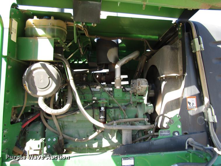 image for item DB6781 2013 John Deere R450 windrower