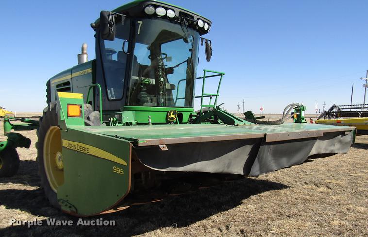 image for item DB6781 2013 John Deere R450 windrower