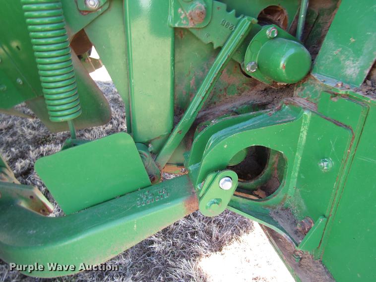 image for item DB6781 2013 John Deere R450 windrower