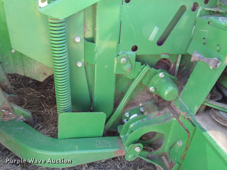 image for item DB6782 2012 John Deere R450 windrower