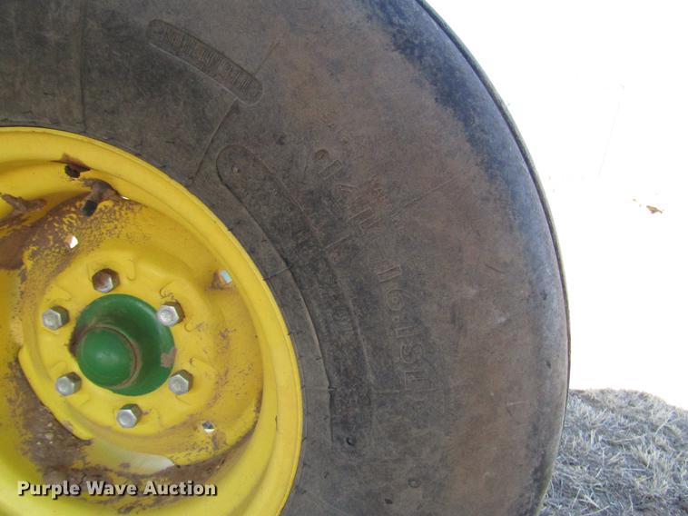 image for item DB6782 2012 John Deere R450 windrower