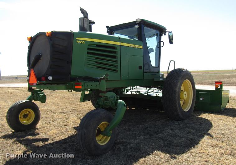 image for item DB6783 2011 John Deere R450 windrower