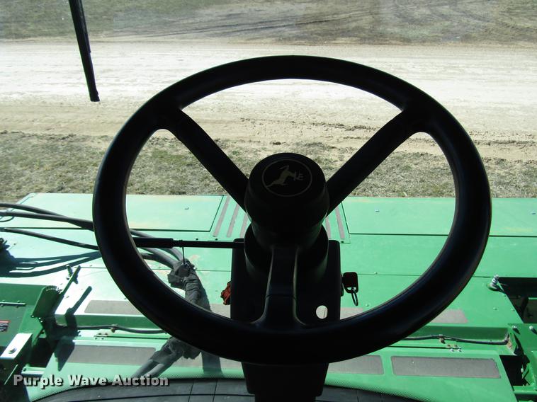 image for item DB6783 2011 John Deere R450 windrower