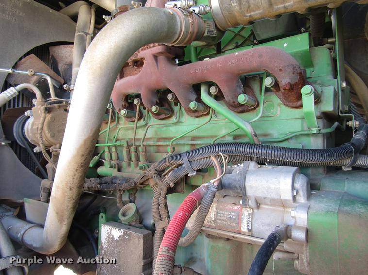 image for item DB6783 2011 John Deere R450 windrower