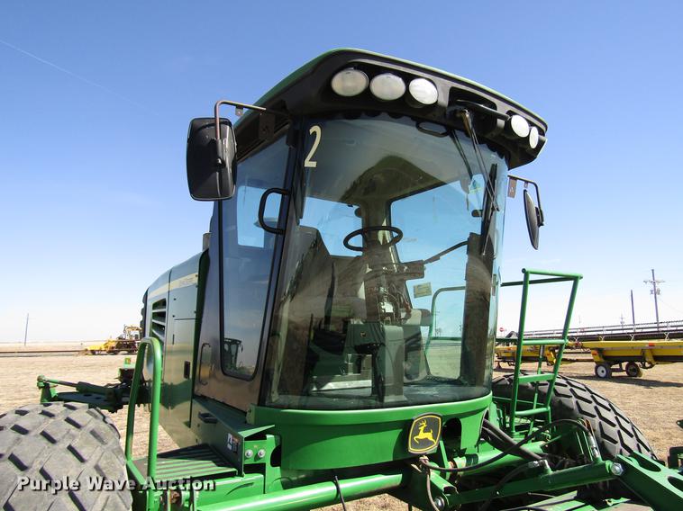 image for item DB6783 2011 John Deere R450 windrower