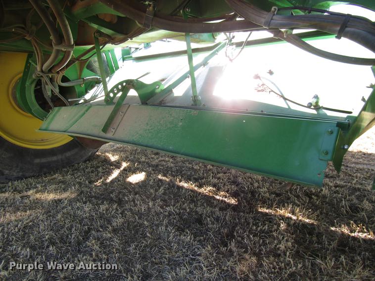 image for item DB6783 2011 John Deere R450 windrower