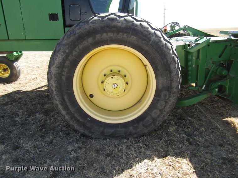 image for item DB6783 2011 John Deere R450 windrower