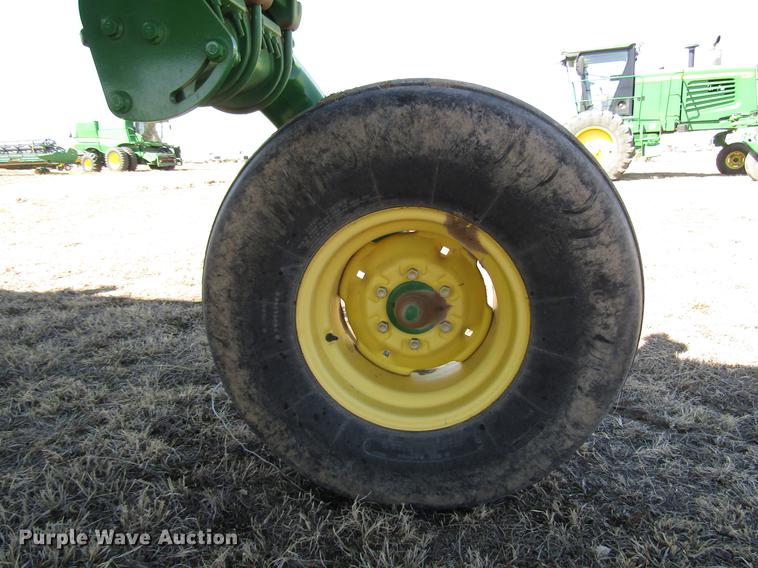 image for item DB6783 2011 John Deere R450 windrower