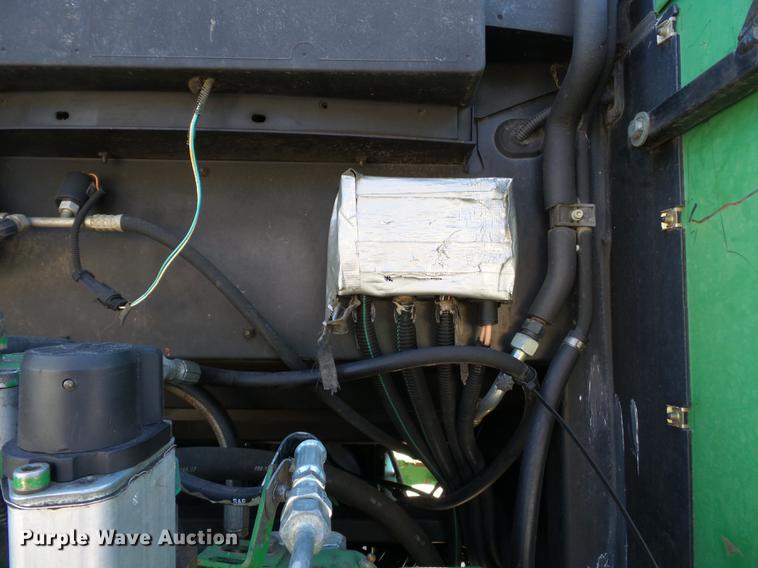 image for item DD2329 2005 John Deere 6615 MFWD tractor