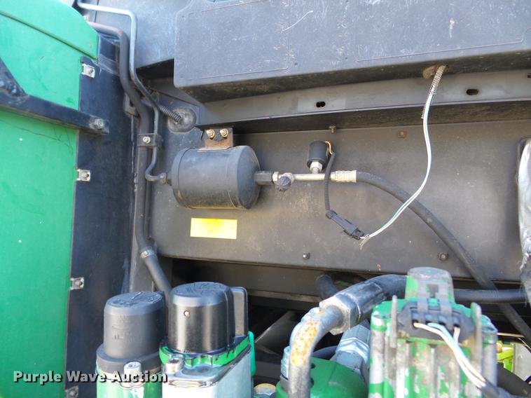 image for item DD2329 2005 John Deere 6615 MFWD tractor